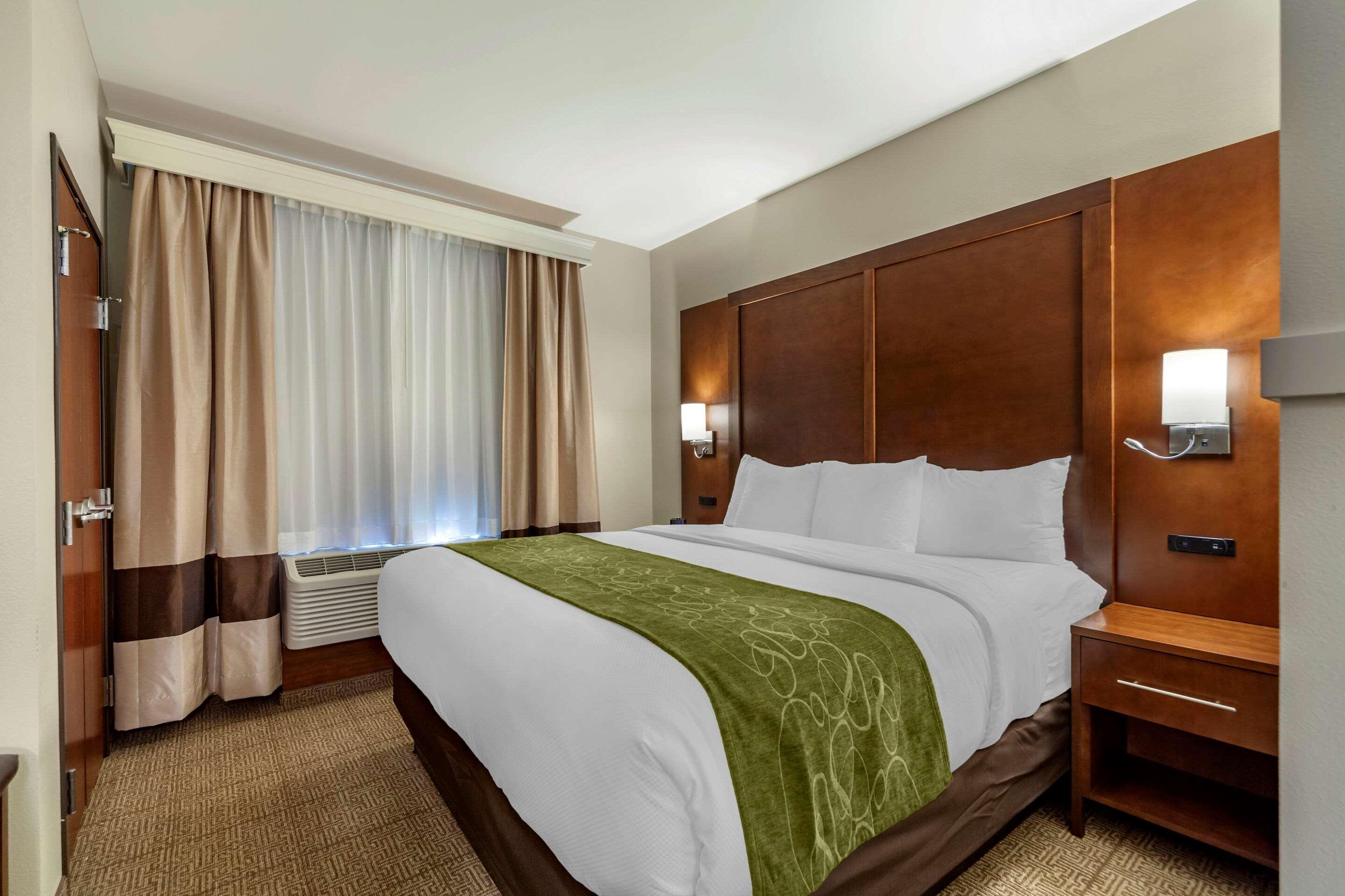 גראנד איילנד Comfort Suites מראה חיצוני תמונה