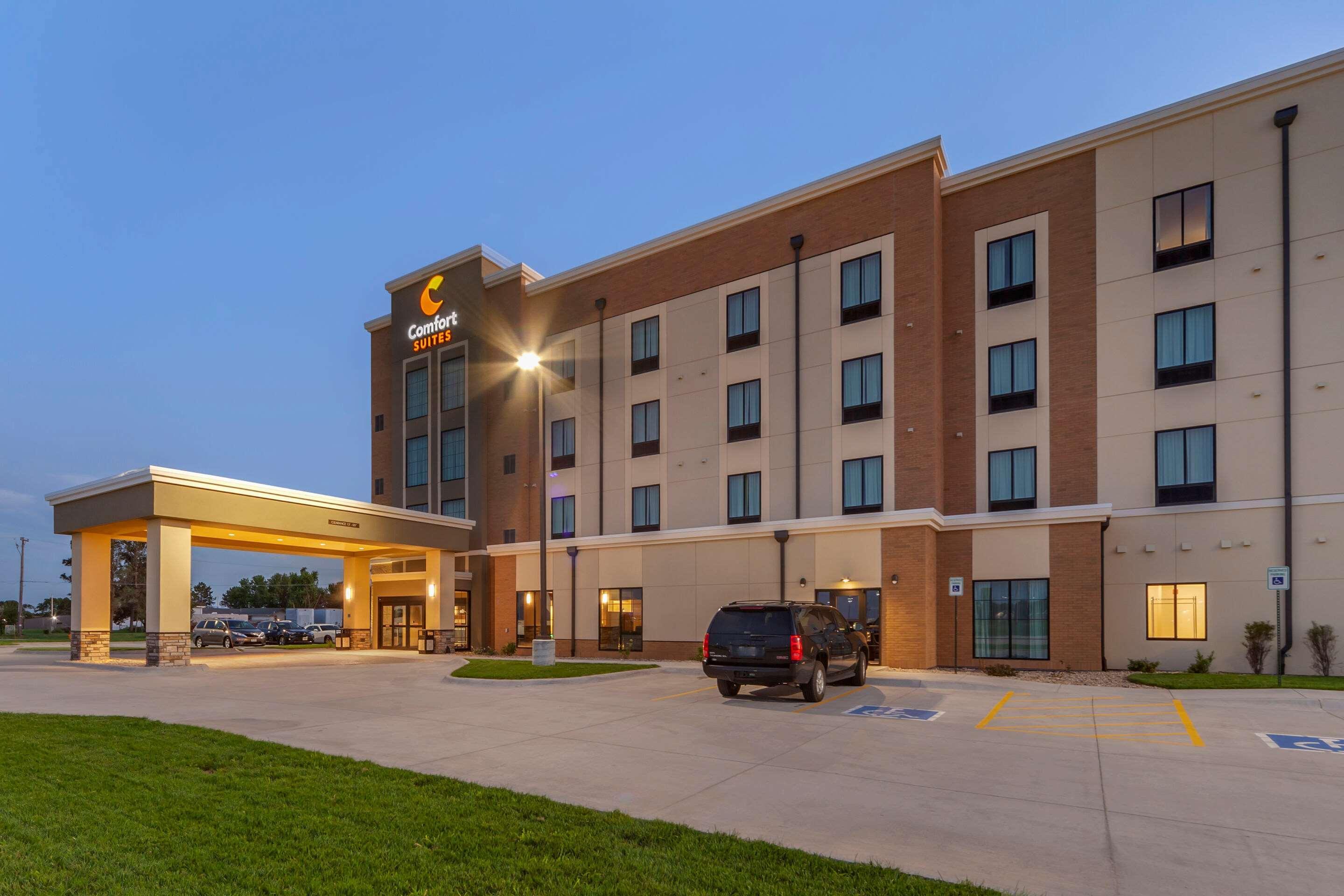גראנד איילנד Comfort Suites מראה חיצוני תמונה
