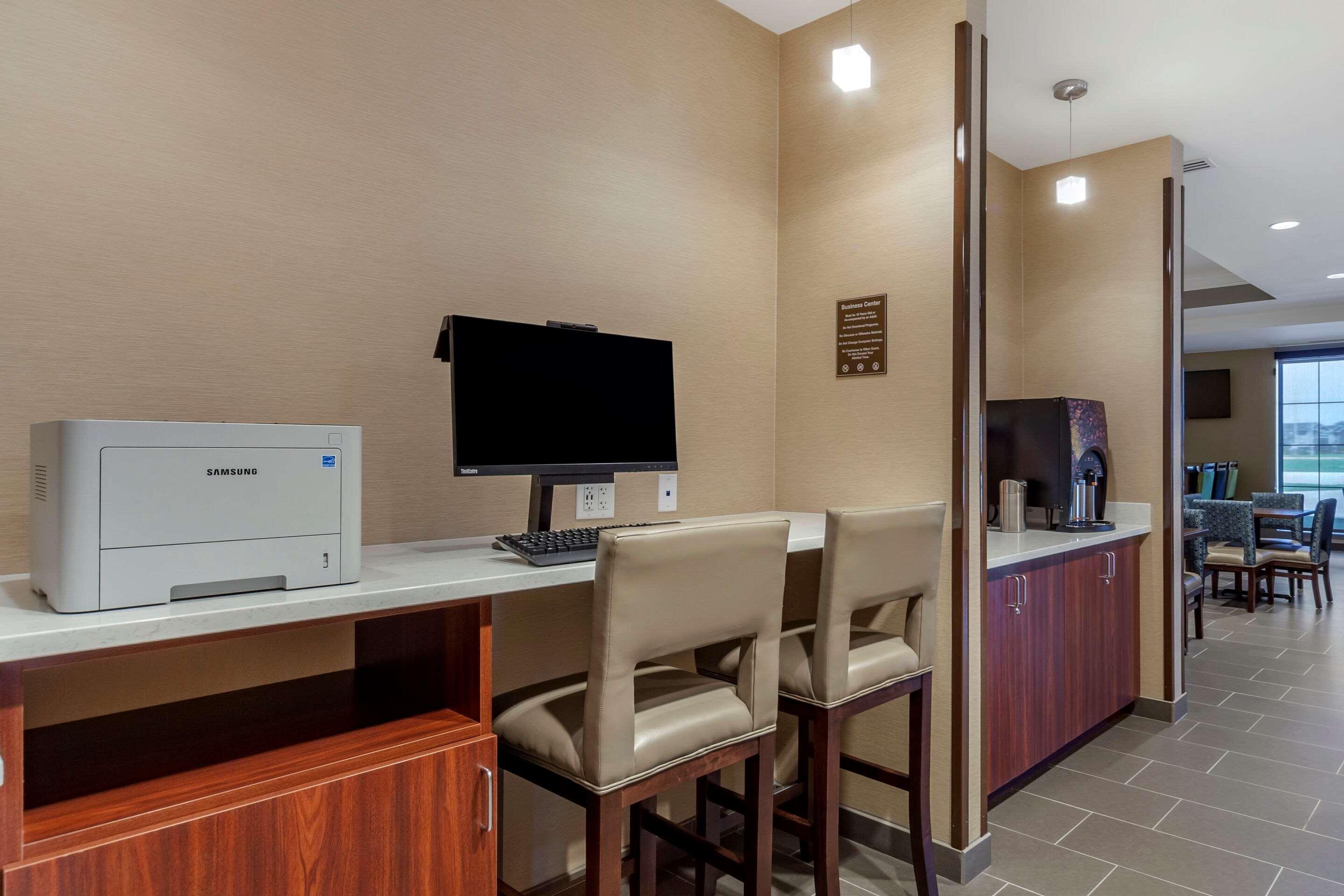 גראנד איילנד Comfort Suites מראה חיצוני תמונה