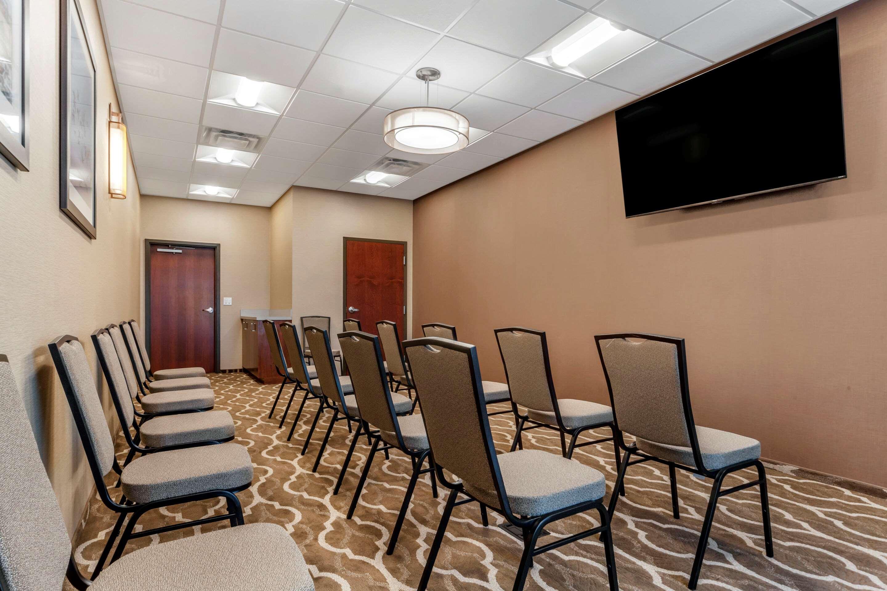 גראנד איילנד Comfort Suites מראה חיצוני תמונה